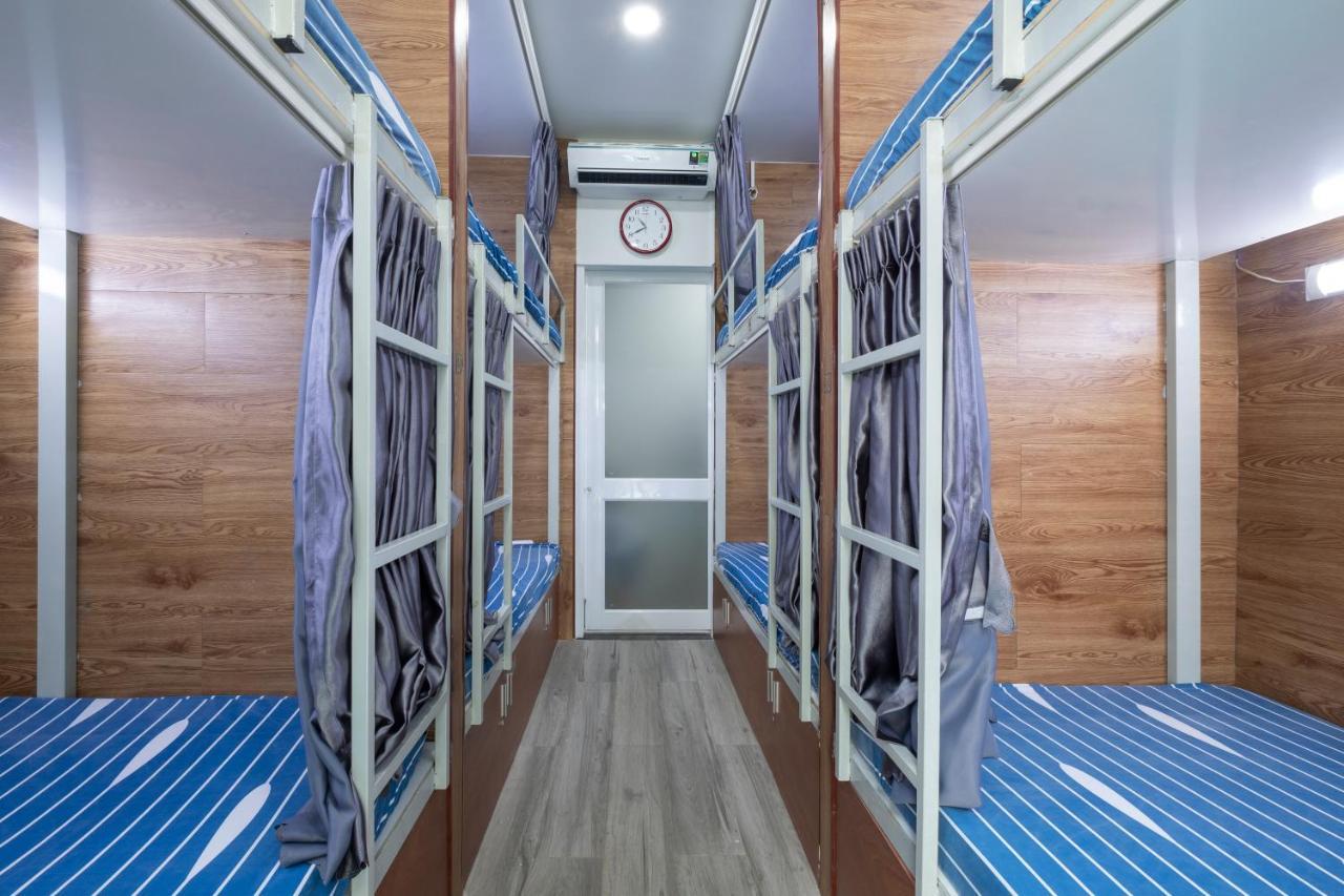 Tesla Hostel Ho Chi Minh City Exterior photo